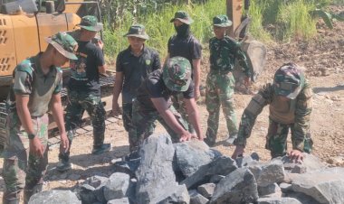 Dari Tumpukan Batu Menuju Harapan, Satgas TMMD Ke-129 Kodim 0601/Pandeglang Bangun Jalan Masa Depan Desa