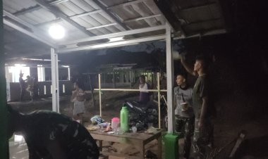 Tak Peduli Waktu, Satgas dan Warga Bersama Selesaikan Sasaran TMMD