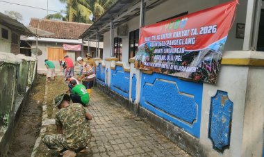 Jumat Berkah, Koramil 0111/Pagelaran Gelar Bakti TNI Bersihkan Lingkungan, Wujud Nyata Kepedulian kepada Masyarakat